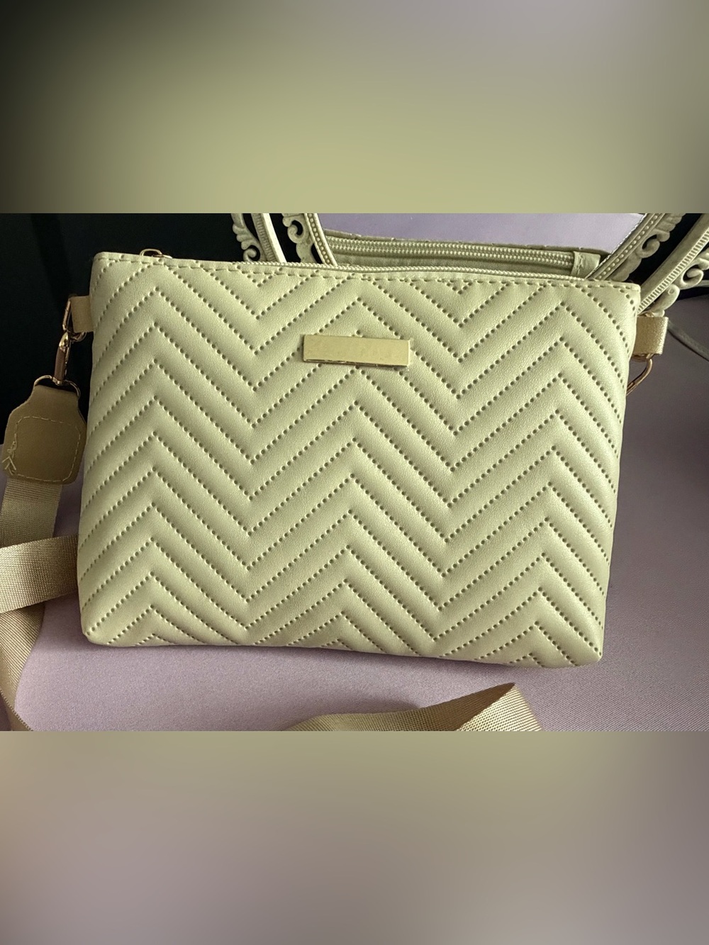 Lightweight  Crossbody bag: beige! buy one get one free. Mix and match styles.